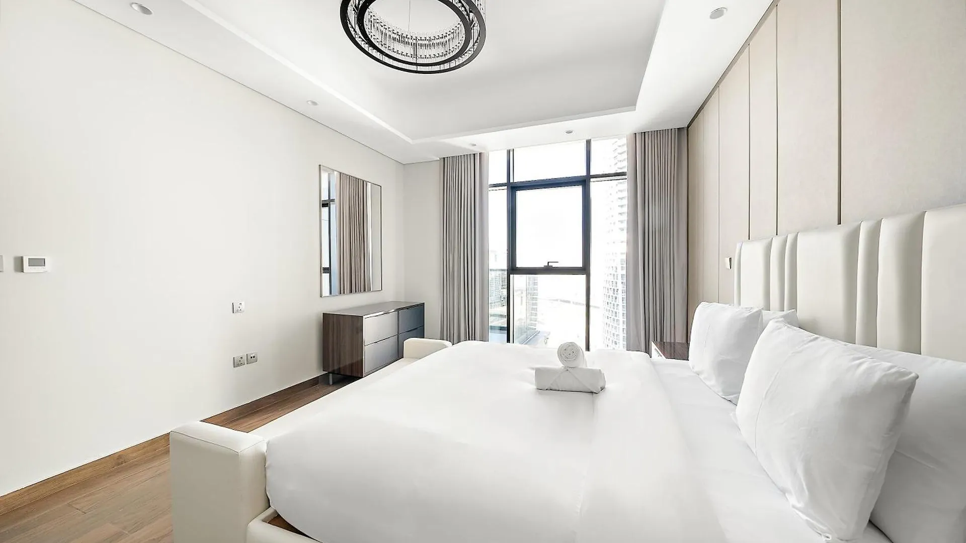 Modern 1Br With Stunning Views In Business Bay Apartment Dubai