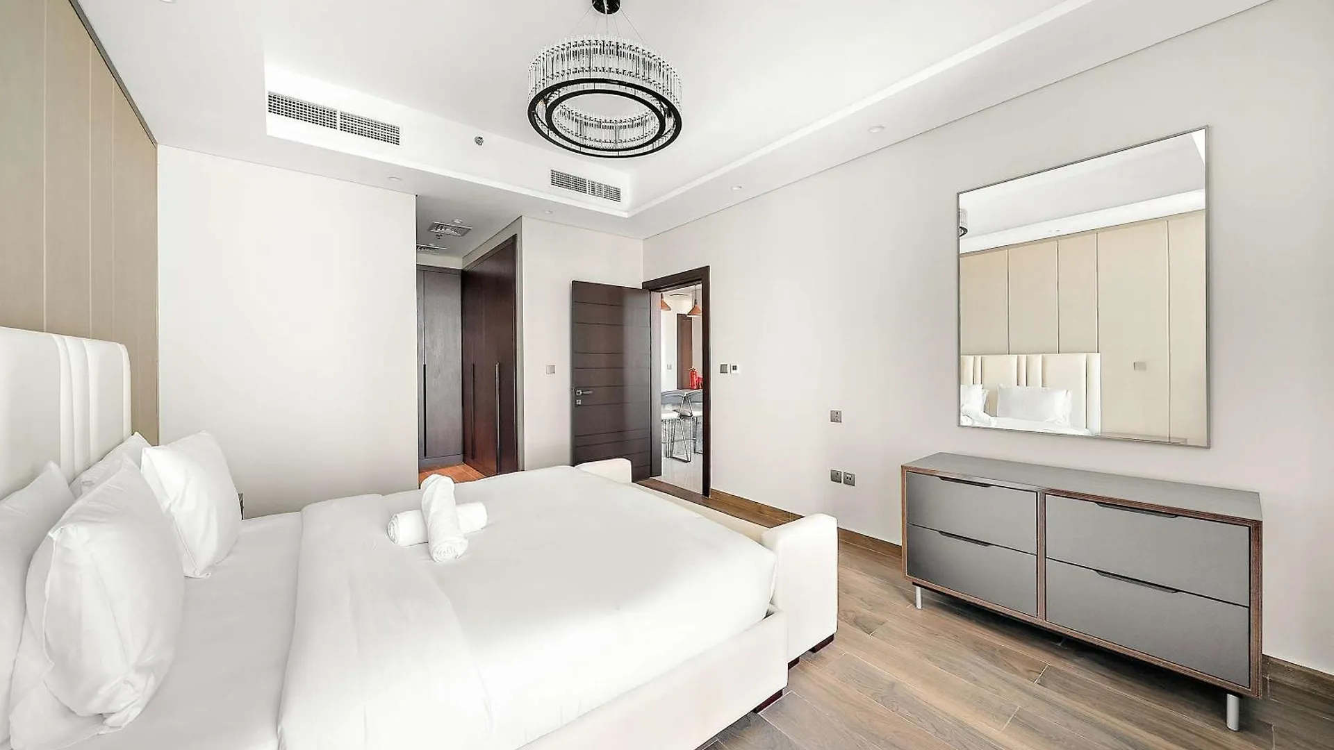 Modern 1Br With Stunning Views In Business Bay Apartment Dubai United Arab Emirates