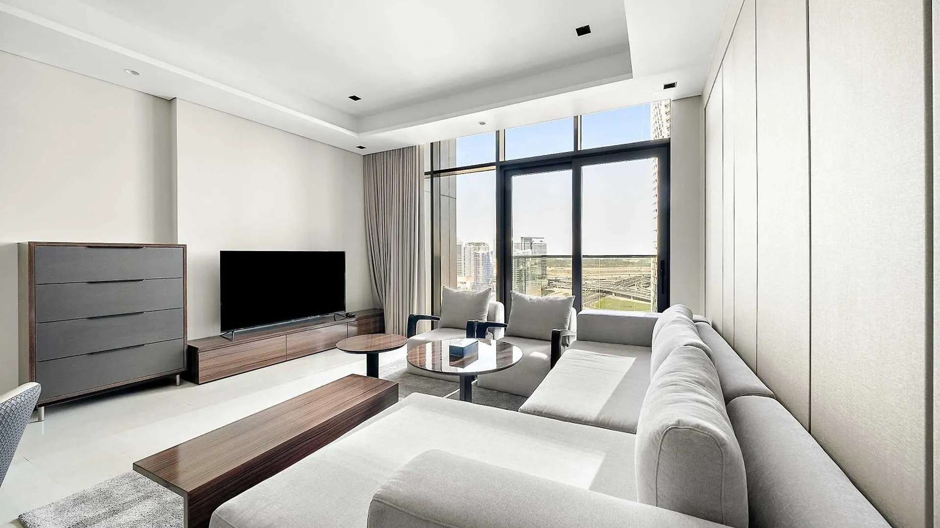 Modern 1Br With Stunning Views In Business Bay Apartment Dubai